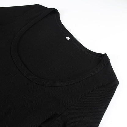 Artfish Women's Square Neck Long Sleeve Ribbed Slim Fitted Casual Basic Crop Top