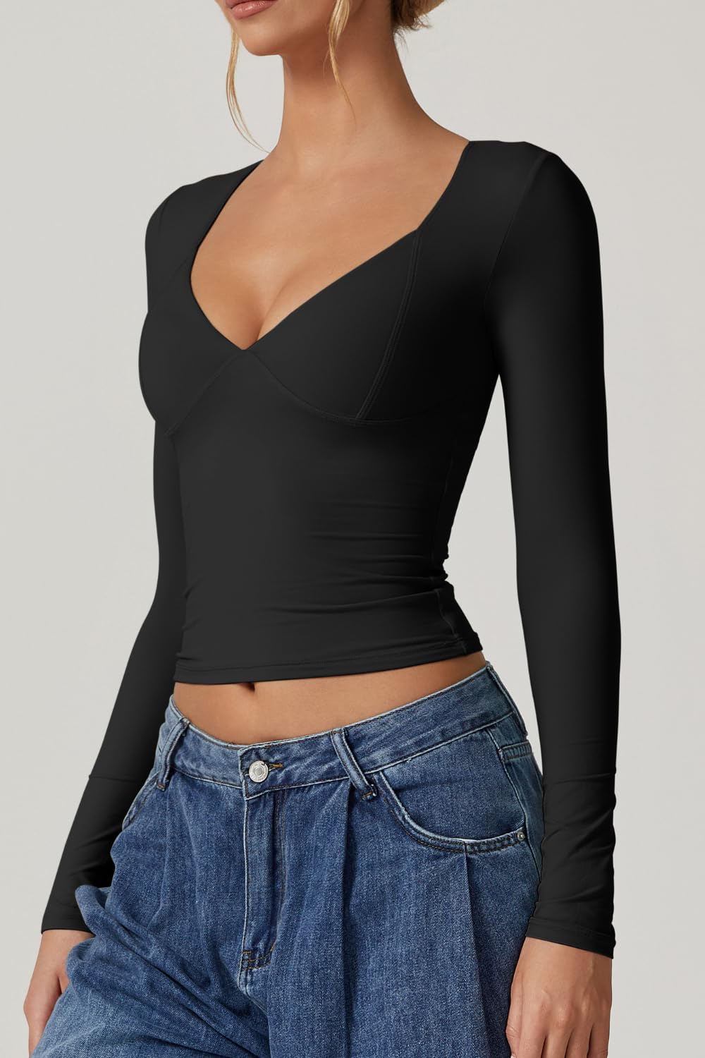 QINSEN Women's Long Sleeve V Neck T Shirts Double Lined Crop Top Seamed Cup Going Out Tops