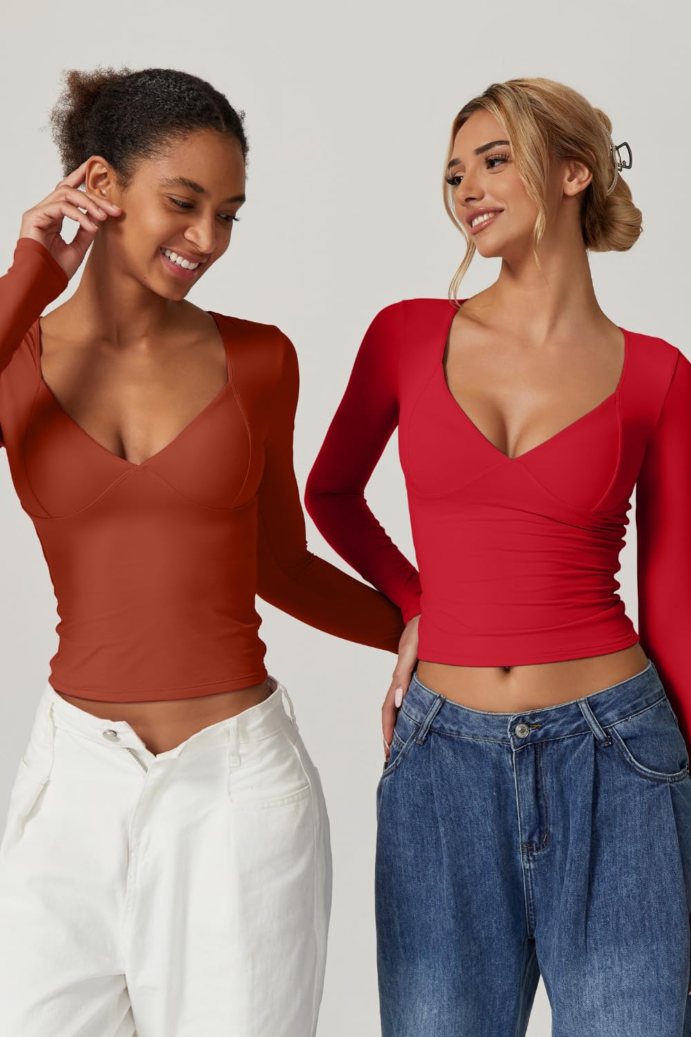 QINSEN Women's Long Sleeve V Neck T Shirts Double Lined Crop Top Seamed Cup Going Out Tops