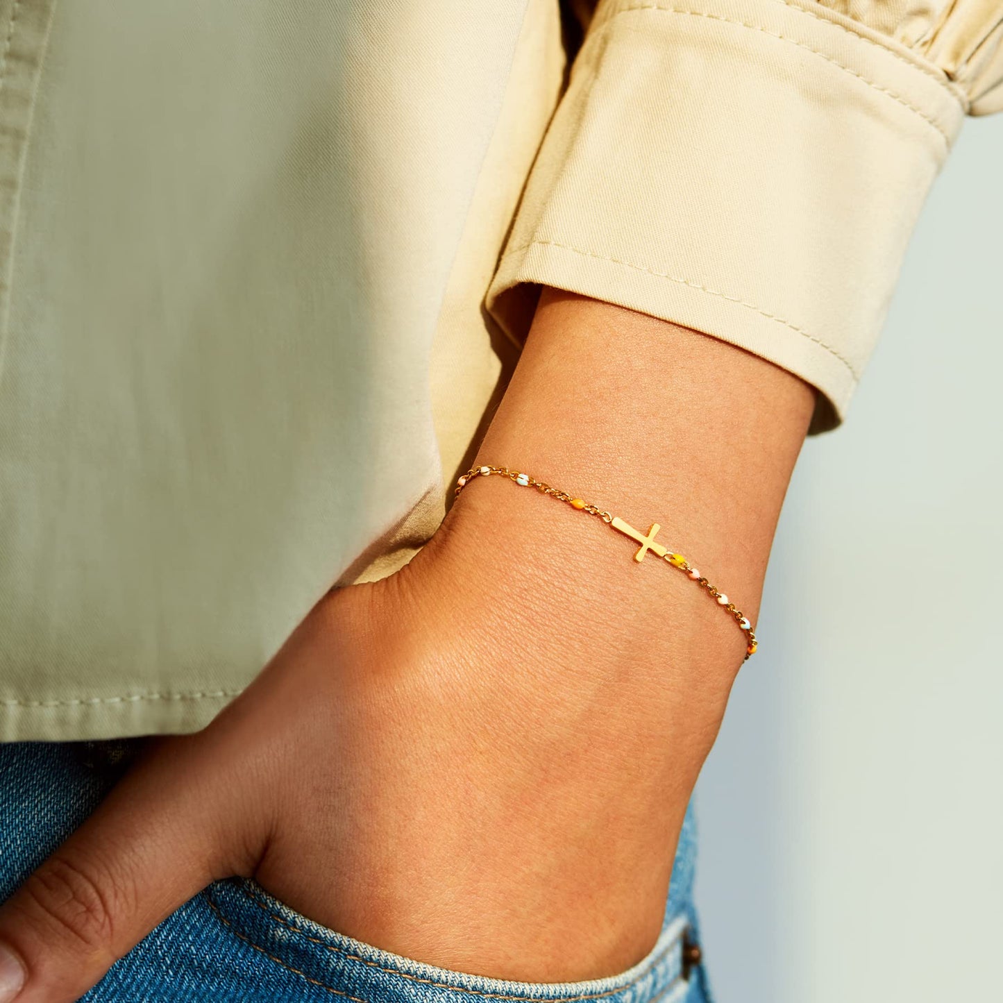 STORYJEWELLERY Wave Bracelets, Birthday Gifts for Women, Gifts for Mom, Sister Birthday Gifts, Daughter Gifts from Mom, Mom Birthday Gifts, Daughter Bracelets, Mothers Day Gifts, Christmas Gifts