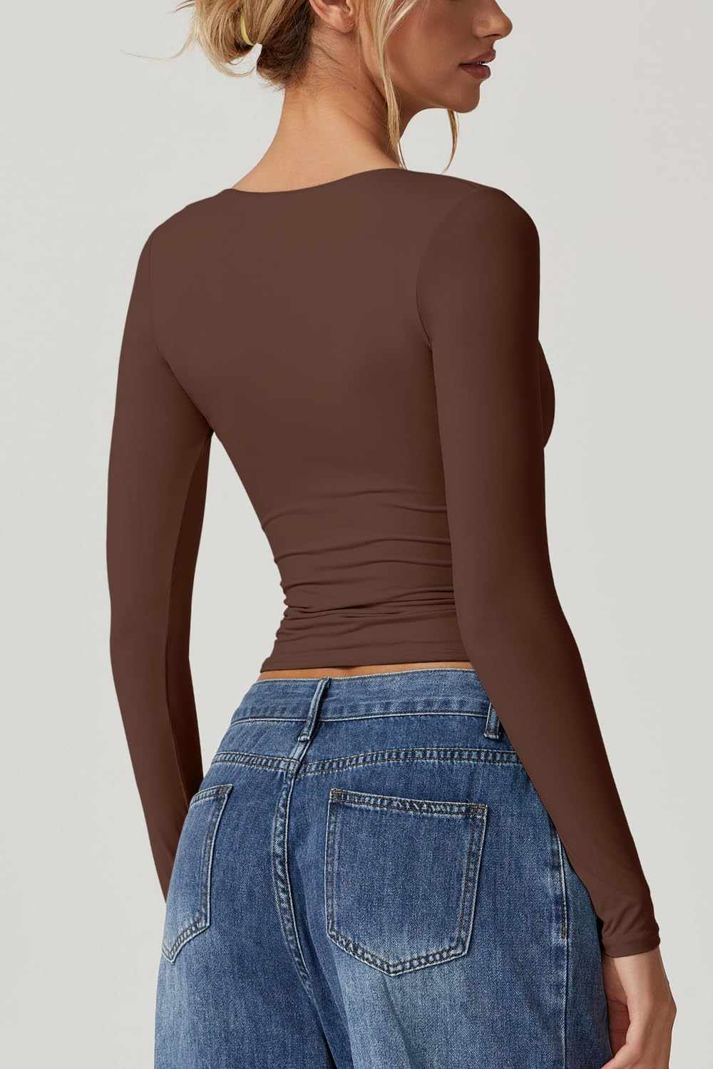 QINSEN Women's Long Sleeve V Neck T Shirts Double Lined Crop Top Seamed Cup Going Out Tops