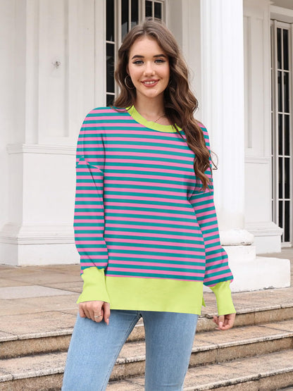 ETCYY Womens Oversized Sweaters Fall 2024 Fashion Clothes Trendy Batwing Sleeve Colorblock Striped Knit Pullover Sweater Tops