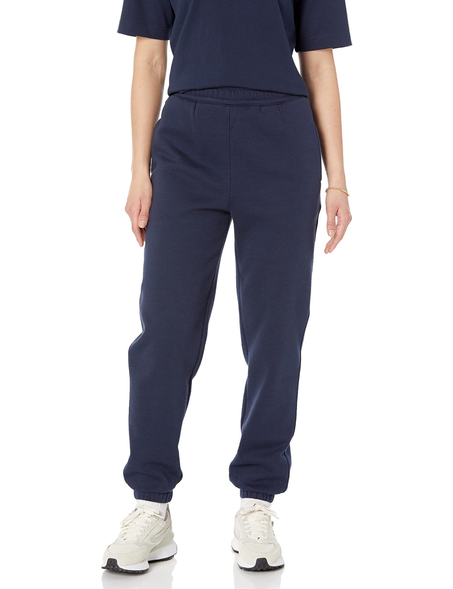 Amazon Essentials Women's Relaxed Jogger (Available in Plus Size)