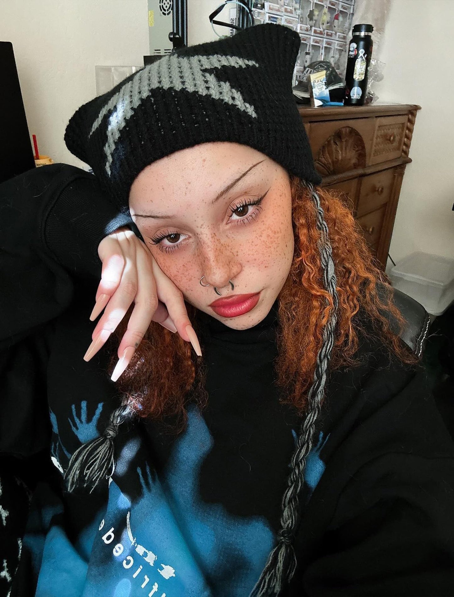 Aelfric Eden Graphic Hoodies Vintage Printed Hoodie Sweatshirt Casual Oversized Long Sleeve Streetwear Hooded Pullover