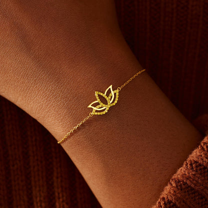STORYJEWELLERY Wave Bracelets, Birthday Gifts for Women, Gifts for Mom, Sister Birthday Gifts, Daughter Gifts from Mom, Mom Birthday Gifts, Daughter Bracelets, Mothers Day Gifts, Christmas Gifts
