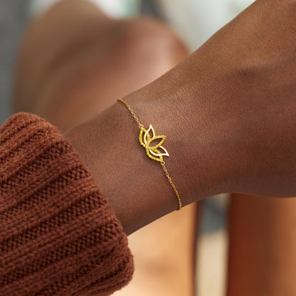 STORYJEWELLERY Wave Bracelets, Birthday Gifts for Women, Gifts for Mom, Sister Birthday Gifts, Daughter Gifts from Mom, Mom Birthday Gifts, Daughter Bracelets, Mothers Day Gifts, Christmas Gifts